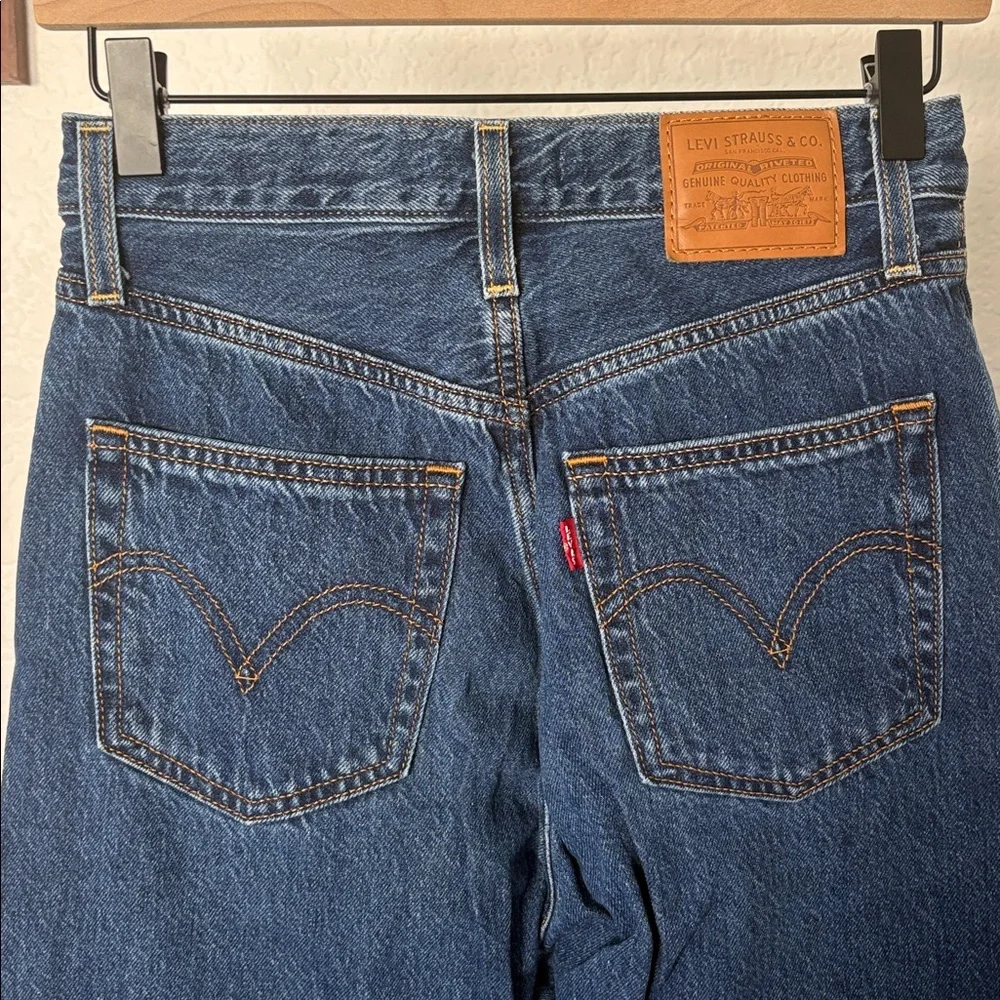Levi’s ribcage straight jeans - Picture 3 of 5